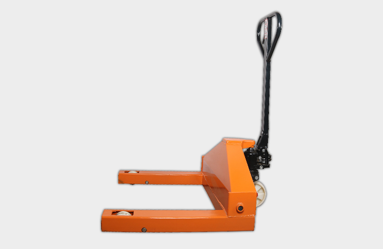 Tire carrier