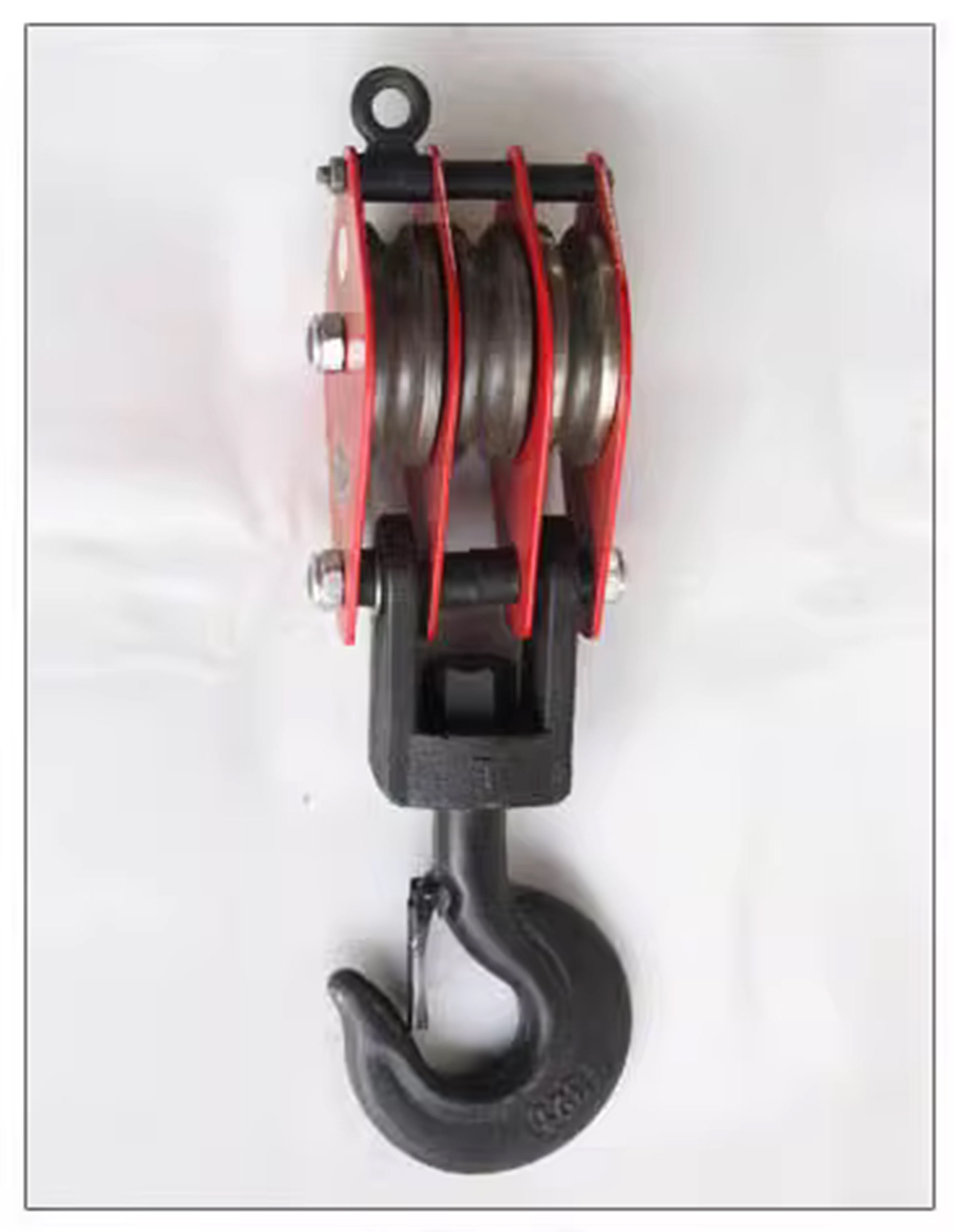 Three wheel hook block2